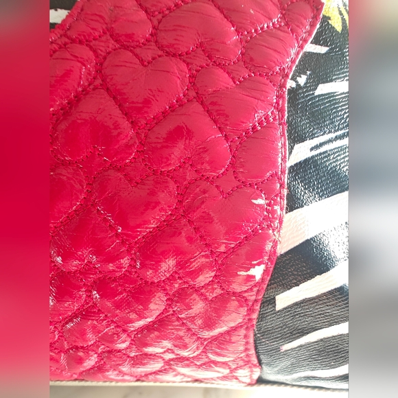 Betsey Johnson Rare Vintage "Bundle Up With Me" Gold Tote Bag | GUC - Picture 14 of 16